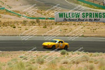 media/May-31-2025-CalClub SCCA (Sat) [[2c1a04e1ee]]/Qualifying/Group 5/Turn 4/